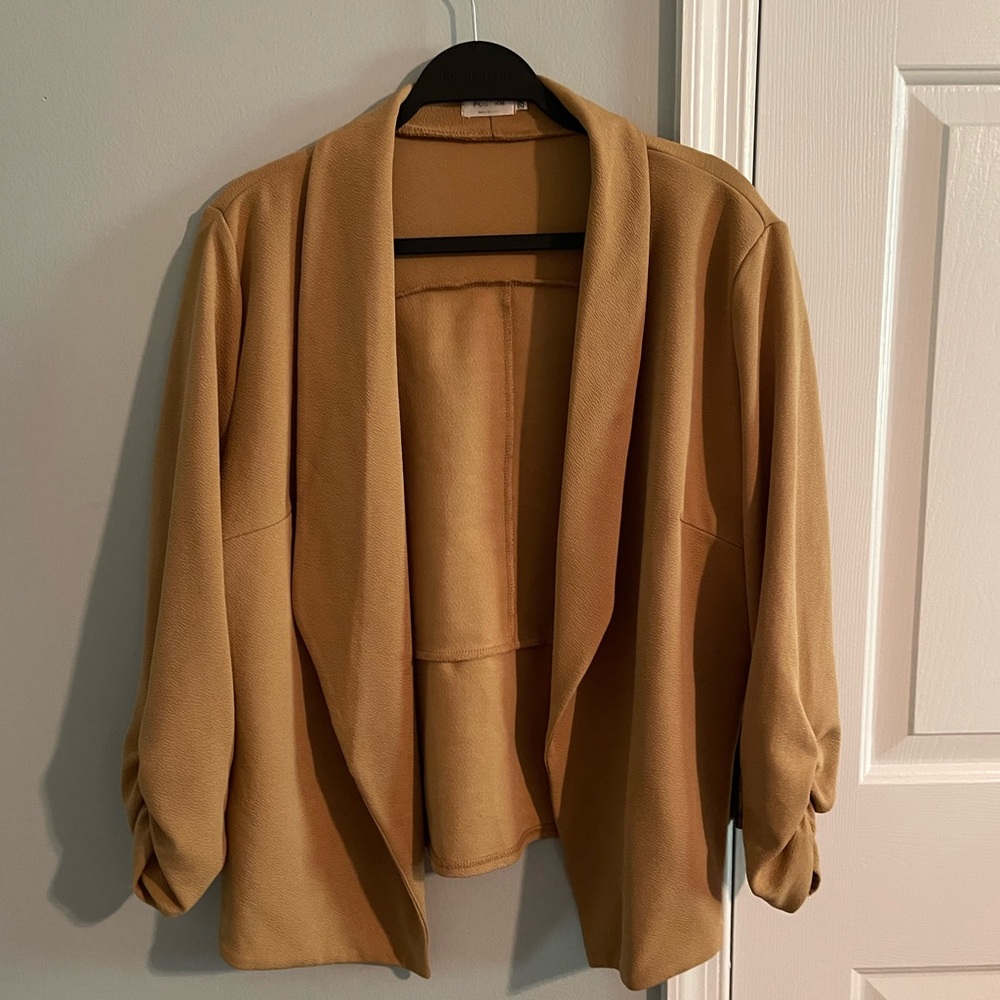 Women's Tan Open Front Jacket